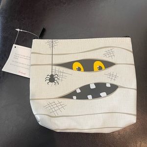 Super Cute thirty one Snack & Go Pouch